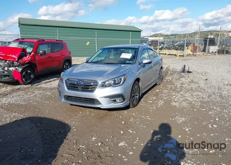 2018 Subaru Legacy 2.5I Premium z USA, uszkodzony, nr VIN 4S3BNAF60J3013939